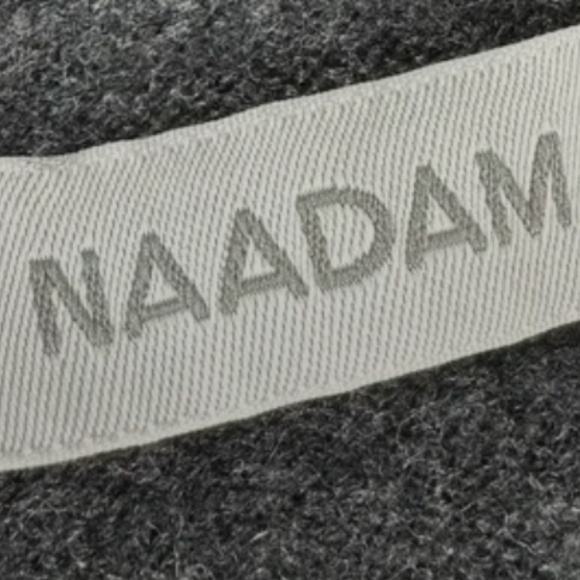 Naadam Sweater Womens Medium Charcoal Gray Wool Cashmere Side Button Cre… - Picture 2 of 3